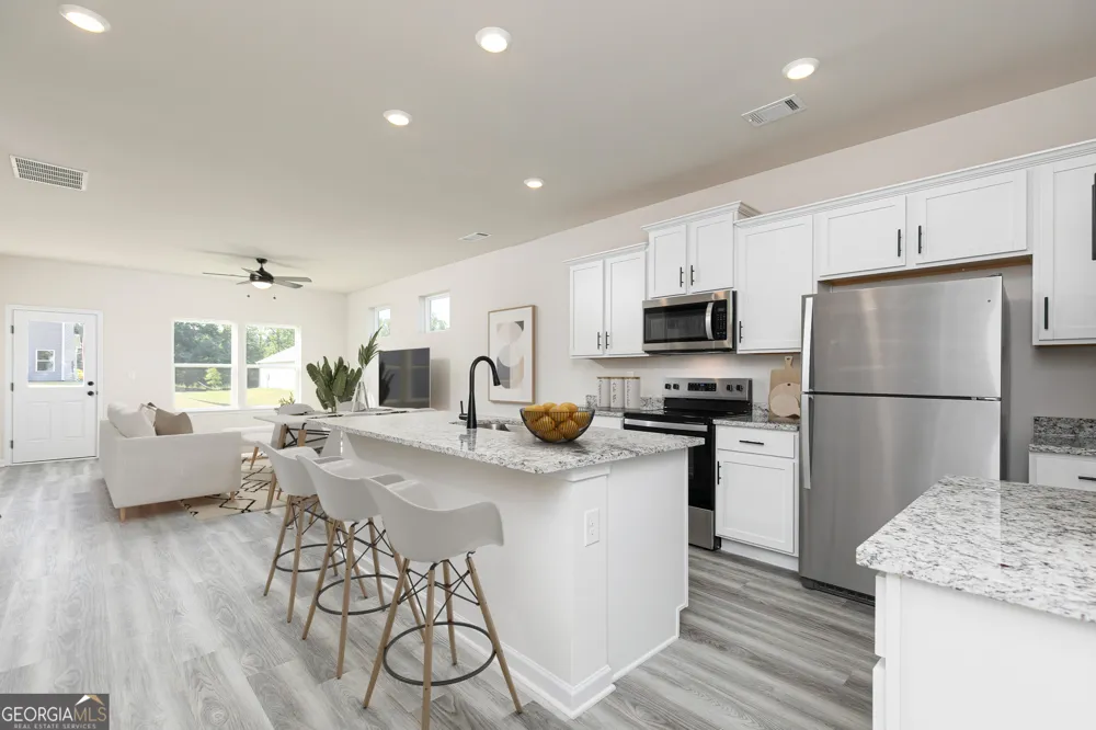 195 Sunfish CIR Jefferson, GA 30549