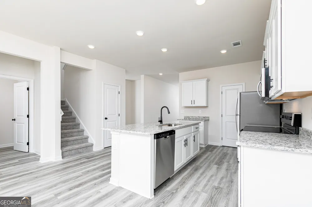 307 Egret CT Jefferson, GA 30549