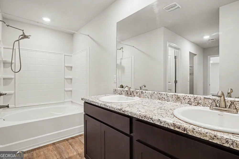 1367 Midnight Ride CT Hampton, GA 30228