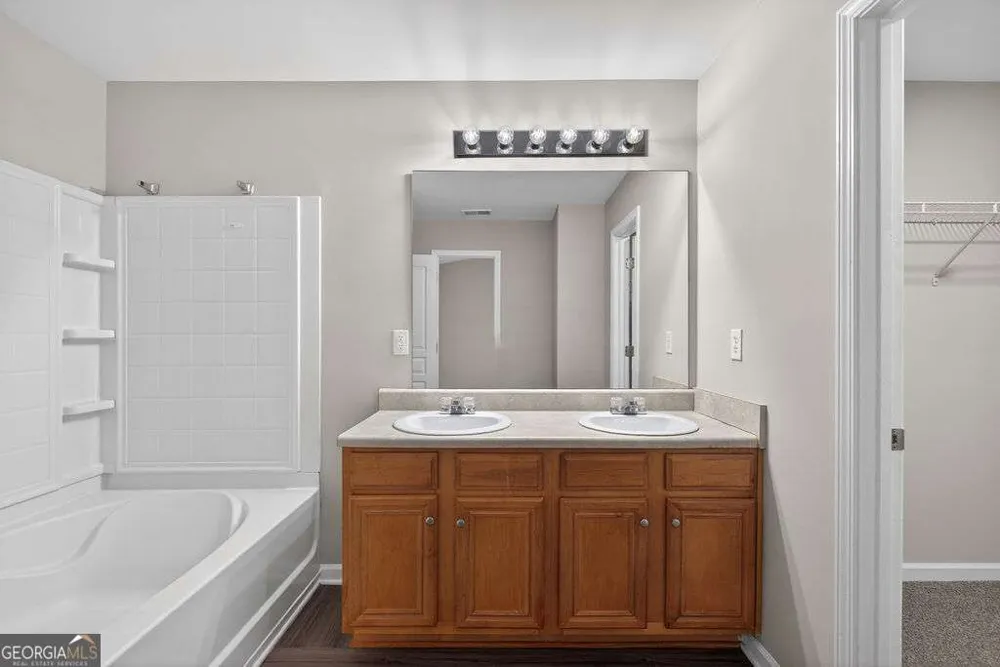 1505 Ashbrooke TRCE Stone Mountain, GA 30083