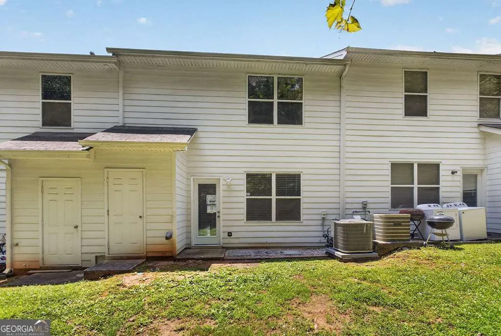1505 Ashbrooke TRCE Stone Mountain, GA 30083
