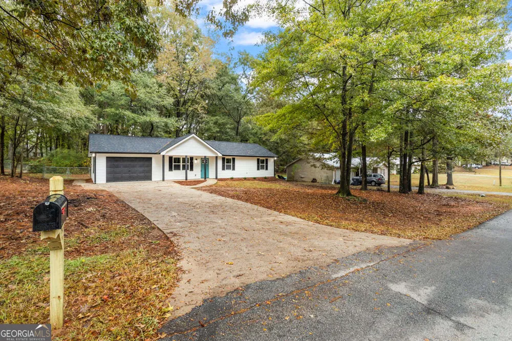 25 Woodcrest DR Covington, GA 30016
