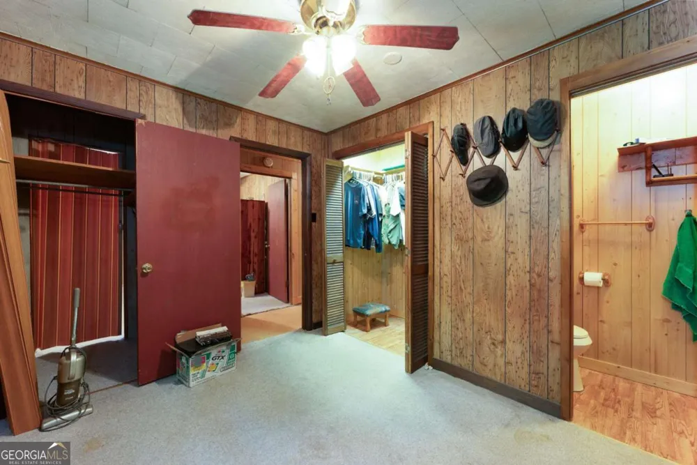 132 Mockingbird LN McCaysville, GA 30555