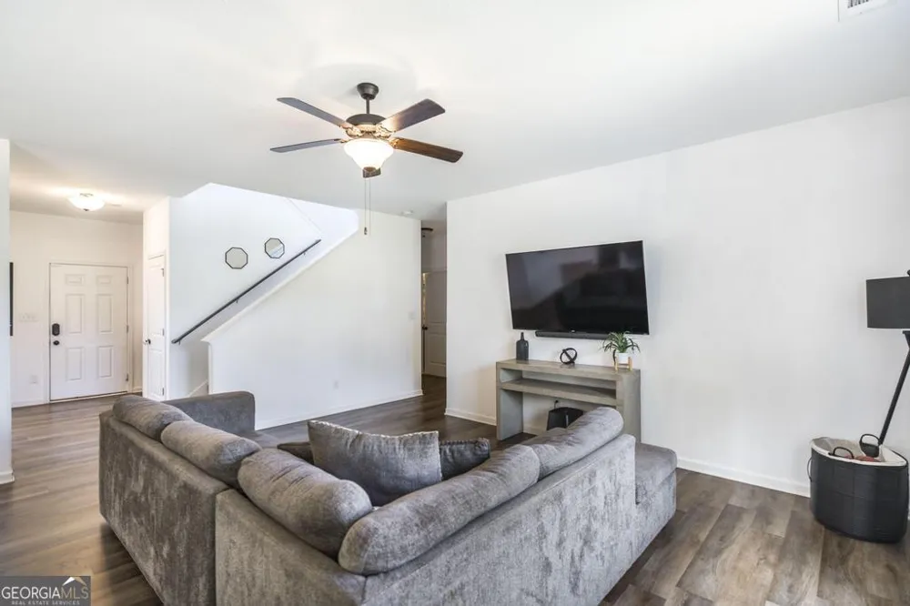 219 Ivy Glen DR Perry, GA 31069