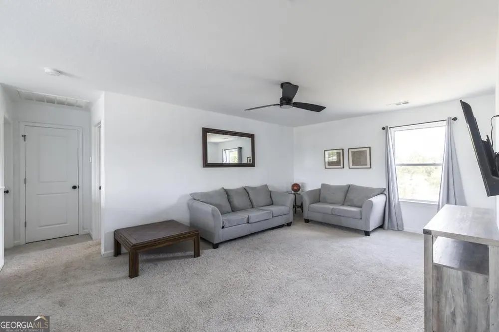 219 Ivy Glen DR Perry, GA 31069