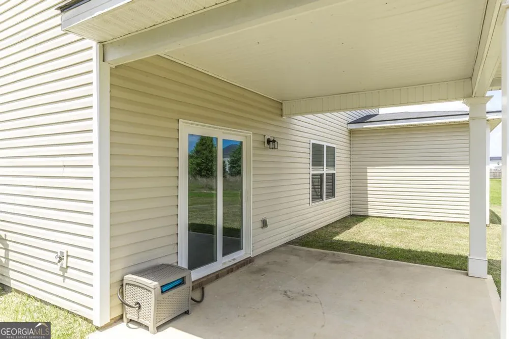 219 Ivy Glen DR Perry, GA 31069