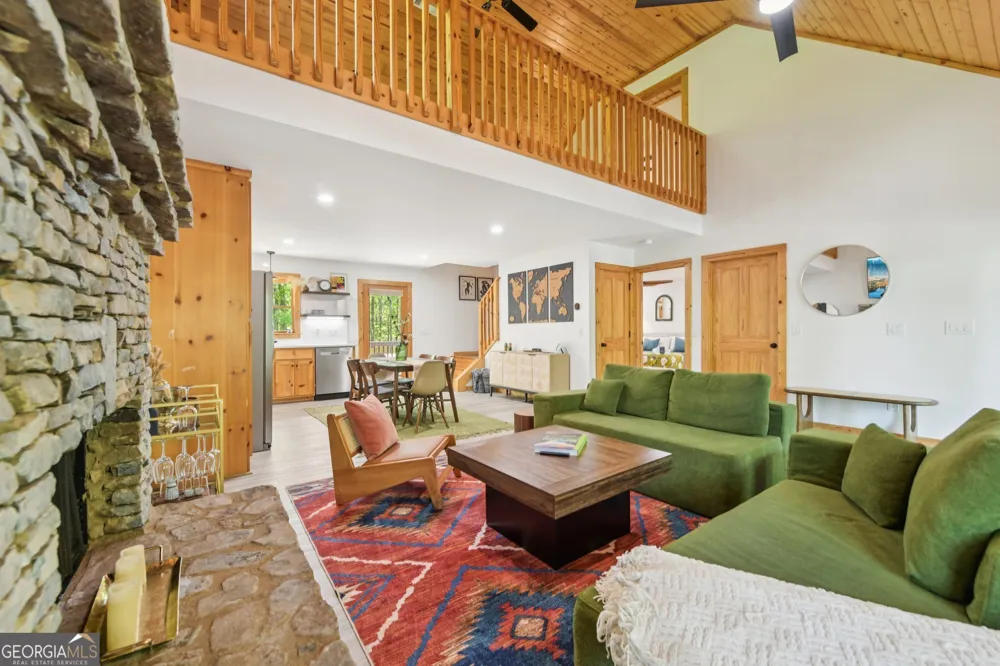 40 Misty Hollow DR Dahlonega, GA 30533