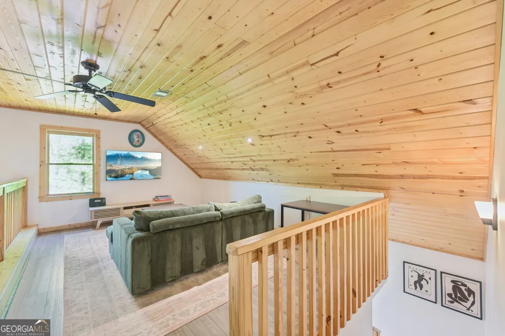 40 Misty Hollow DR Dahlonega, GA 30533