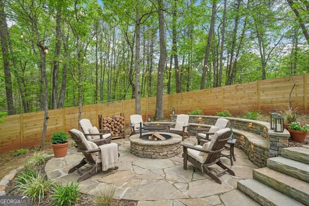 40 Misty Hollow DR Dahlonega, GA 30533
