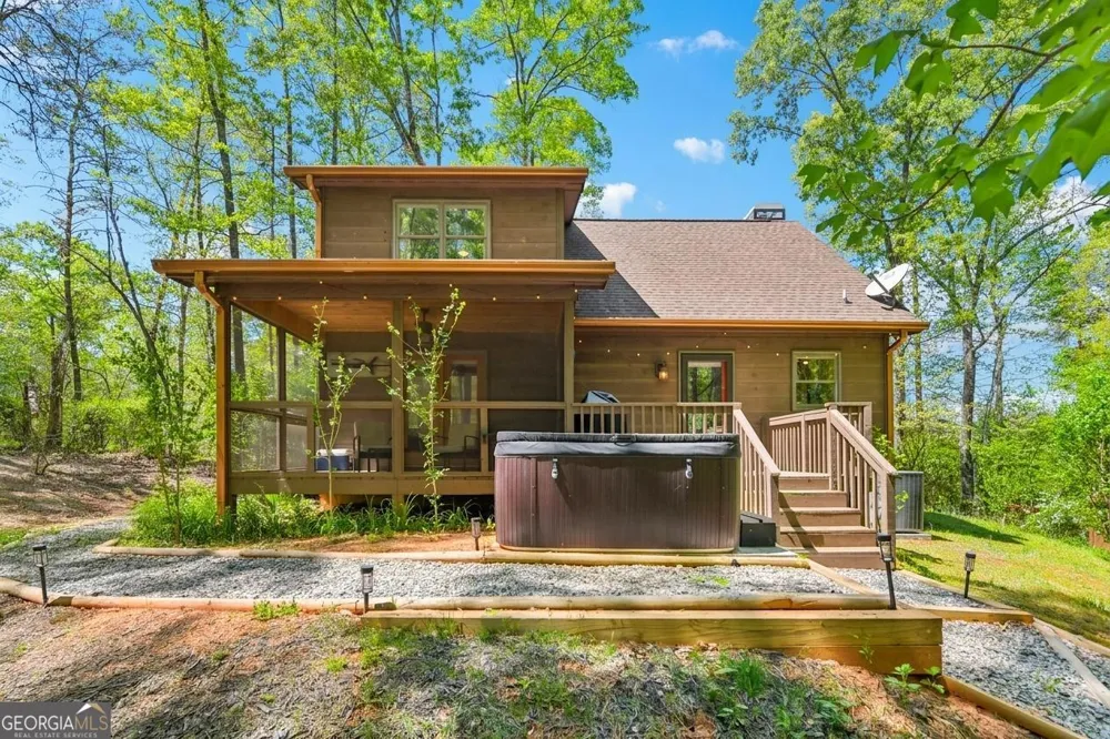 40 Misty Hollow DR Dahlonega, GA 30533
