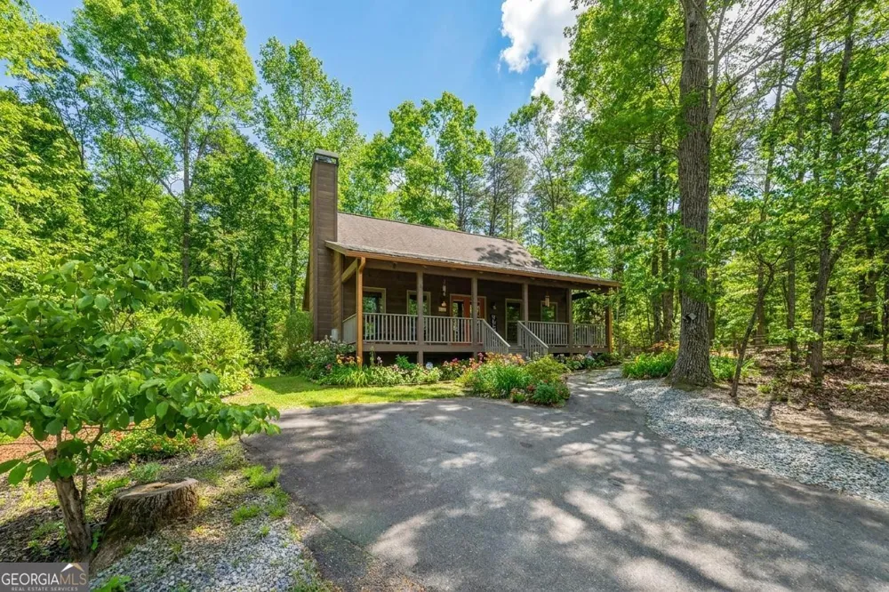 40 Misty Hollow DR Dahlonega, GA 30533