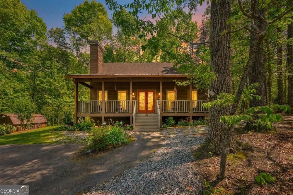 40 Misty Hollow DR Dahlonega, GA 30533