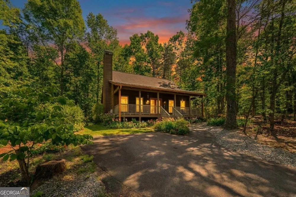 40 Misty Hollow DR Dahlonega, GA 30533