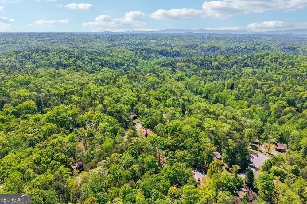 40 Misty Hollow DR Dahlonega, GA 30533