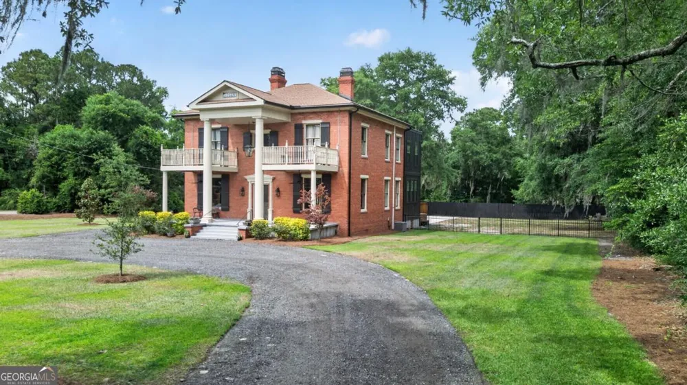 503 N Ash ST Springfield, GA 31329