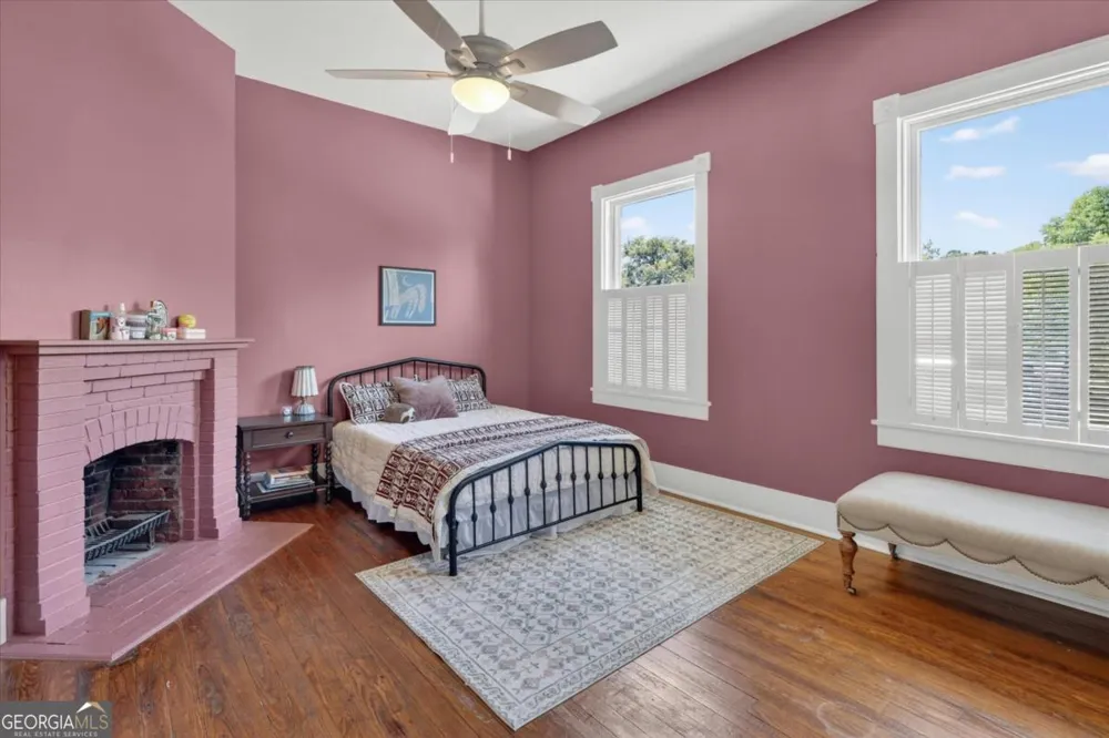 503 N Ash ST Springfield, GA 31329