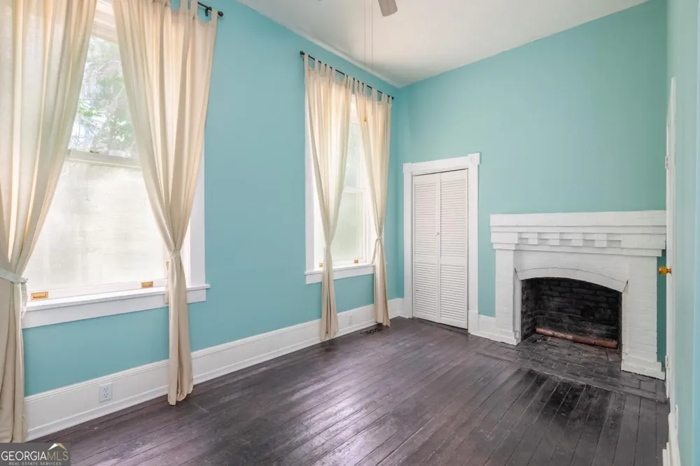 503 N Ash ST Springfield, GA 31329