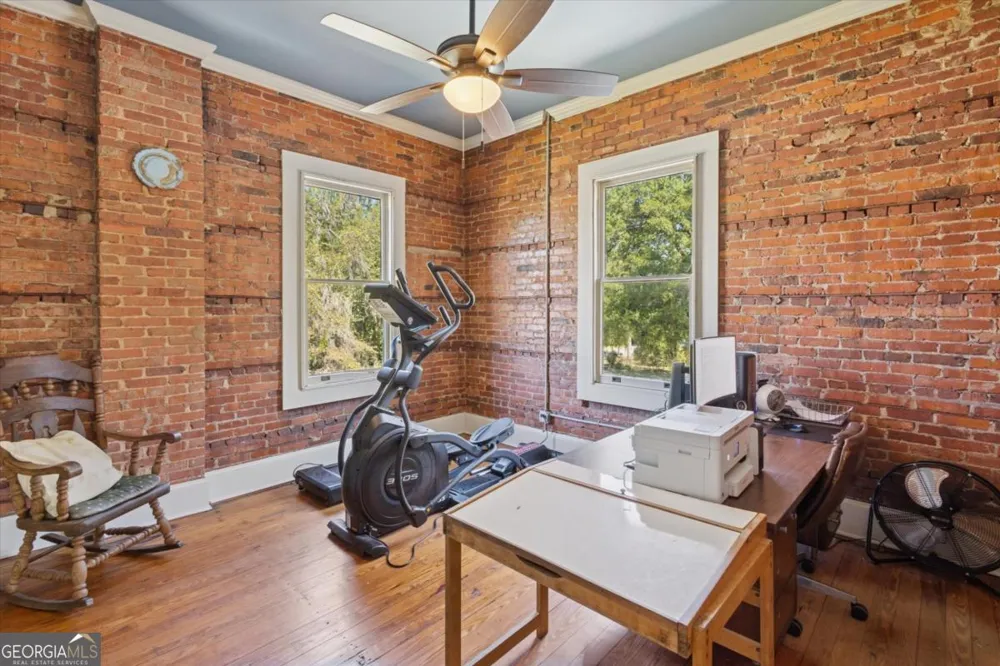 503 N Ash ST Springfield, GA 31329