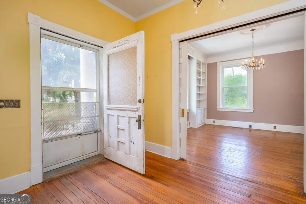 503 N Ash ST Springfield, GA 31329