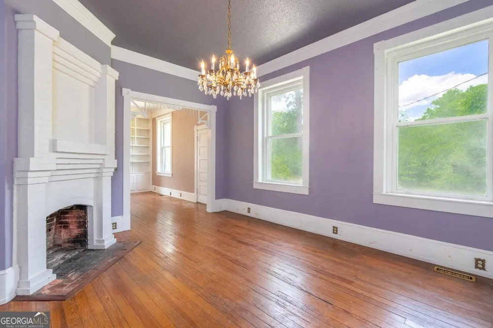 503 N Ash ST Springfield, GA 31329