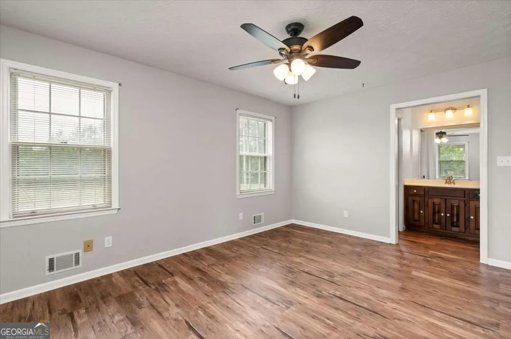 463 Arnoldsville RD Winterville, GA 30683
