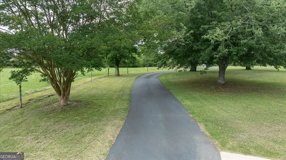 463 Arnoldsville RD Winterville, GA 30683