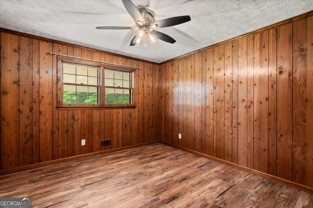 463 Arnoldsville RD Winterville, GA 30683