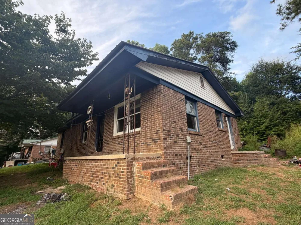 1018 Scott Brown RD SE Fairmount, GA 30139