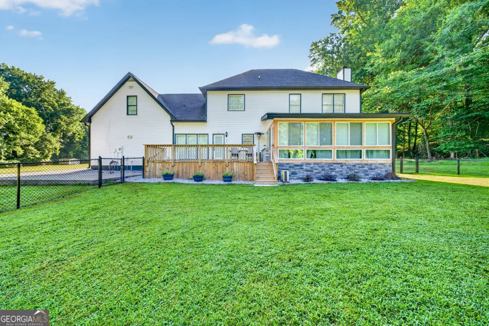 89 Dove TRL Hoschton, GA 30548