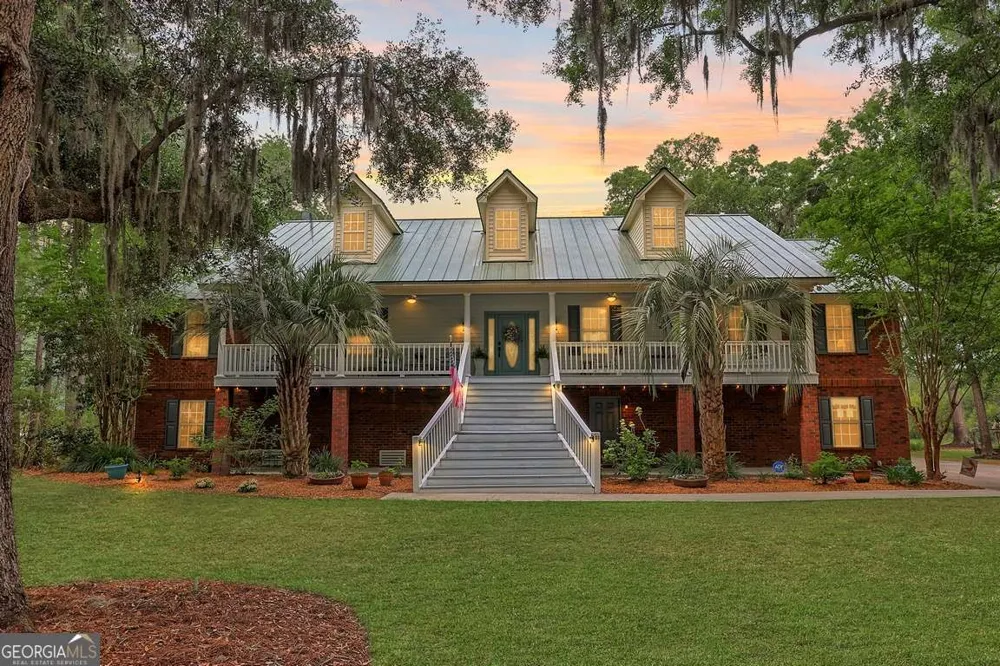 11 Mill Run LN Richmond Hill, GA 31324