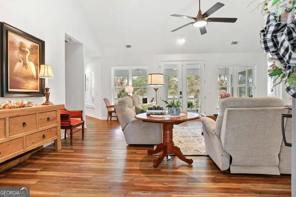 11 Mill Run LN Richmond Hill, GA 31324
