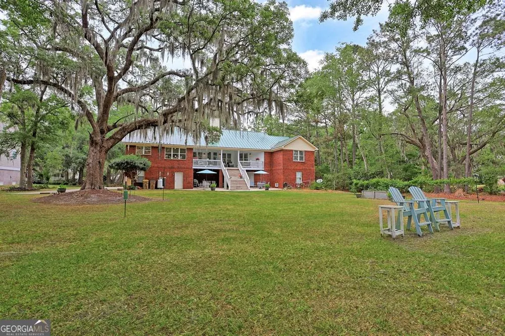11 Mill Run LN Richmond Hill, GA 31324