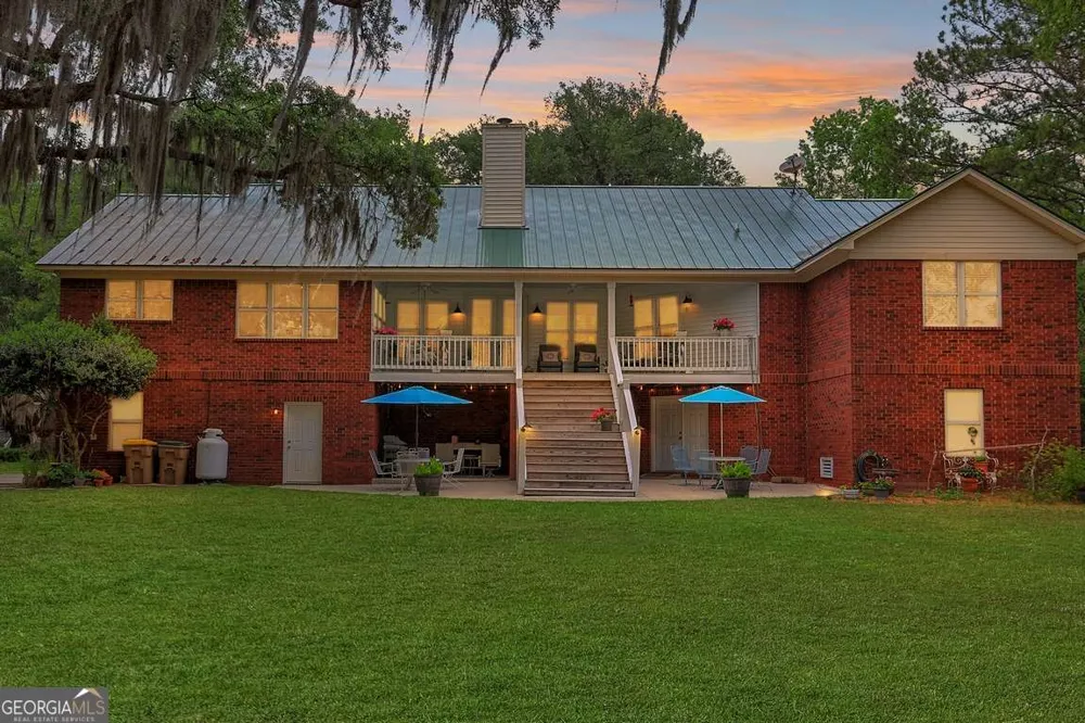 11 Mill Run LN Richmond Hill, GA 31324