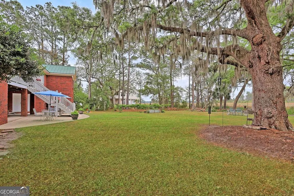 11 Mill Run LN Richmond Hill, GA 31324