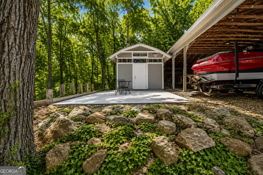405 Miller RD Covington, GA 30014