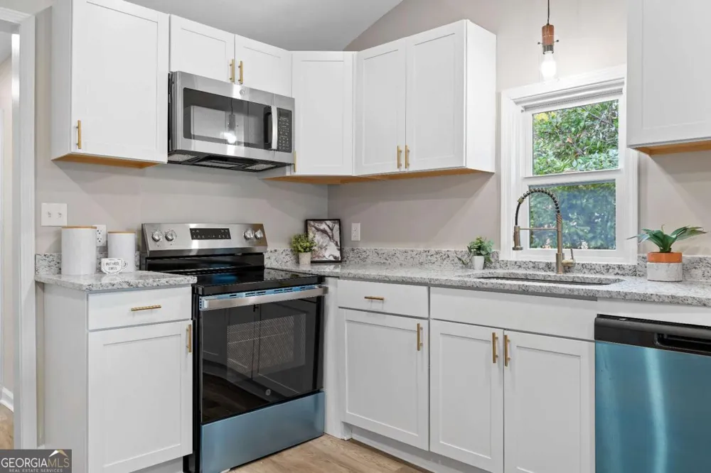 118 Perry ST Monroe, GA 30655
