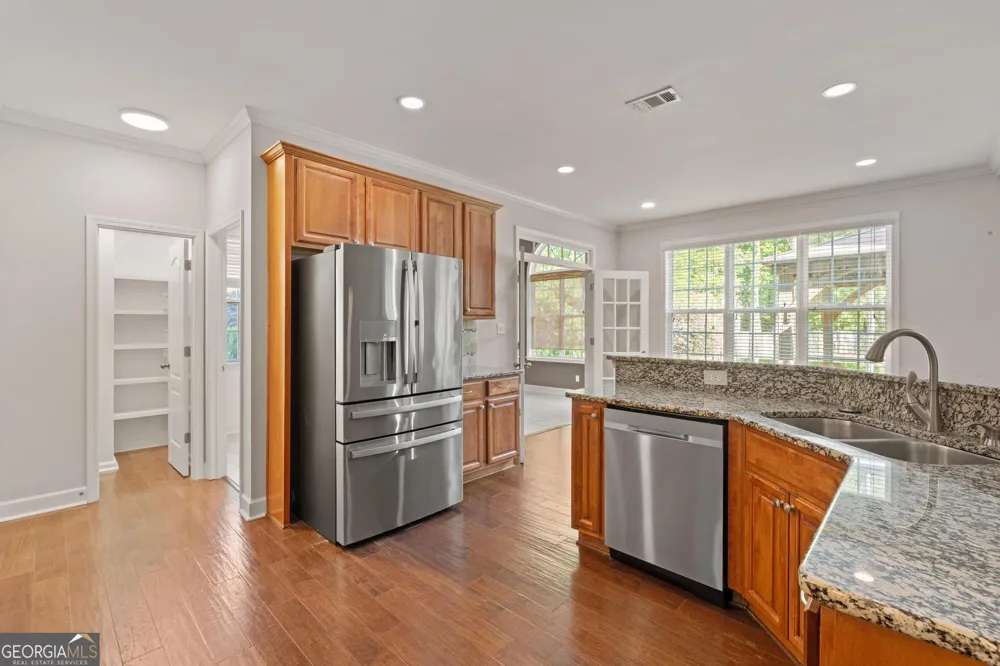 241 Otter CIR Fayetteville, GA 30215