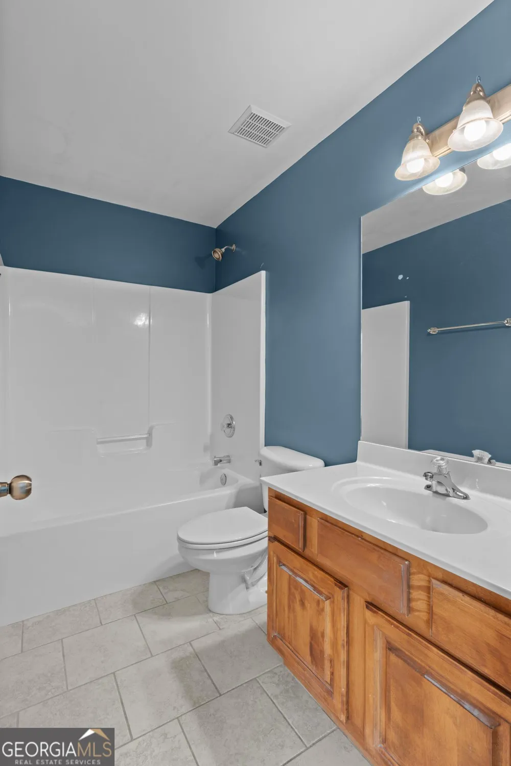 241 Otter CIR Fayetteville, GA 30215