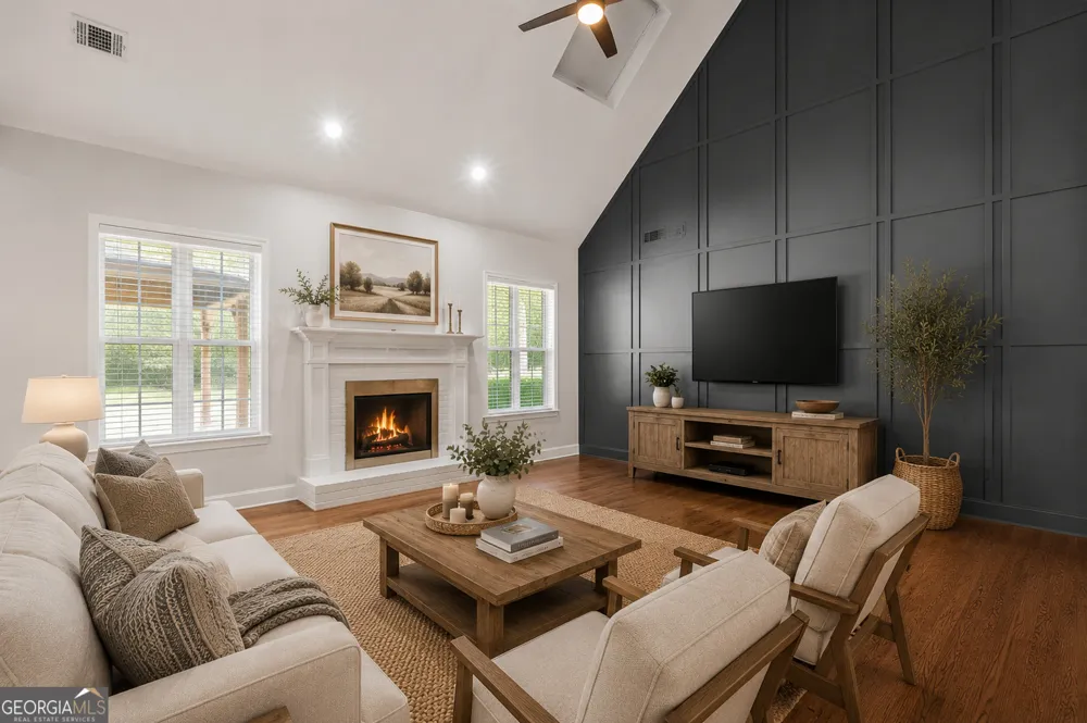 241 Otter CIR Fayetteville, GA 30215