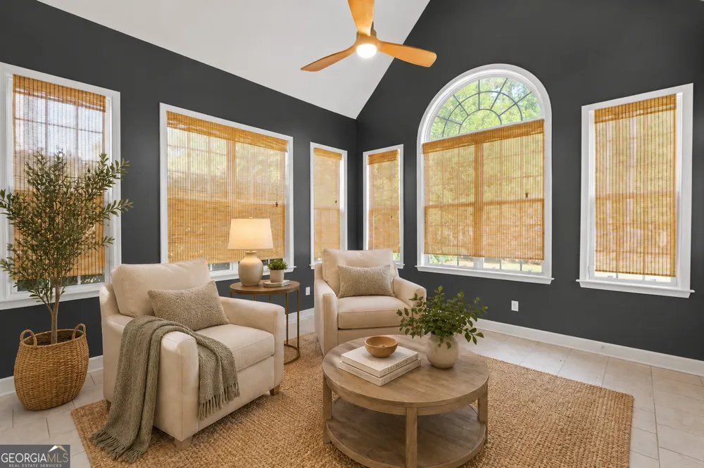 241 Otter CIR Fayetteville, GA 30215
