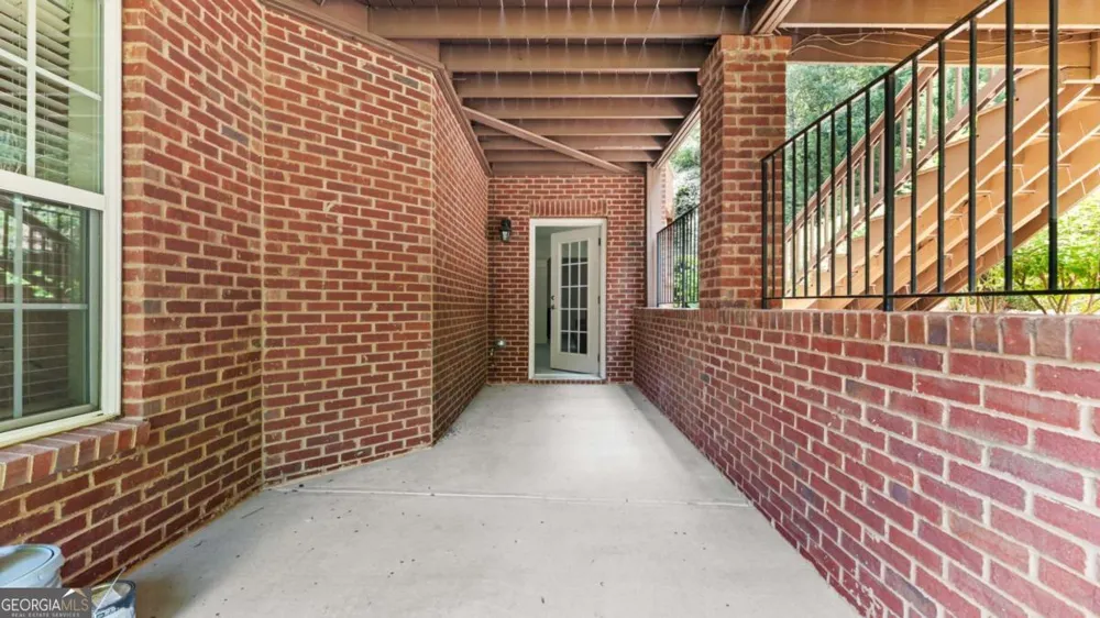 5010 Collins Lake DR Mableton, GA 30126