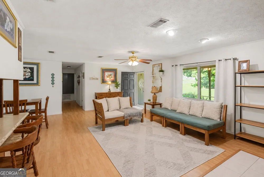 495 Sconyers ST Metter, GA 30439