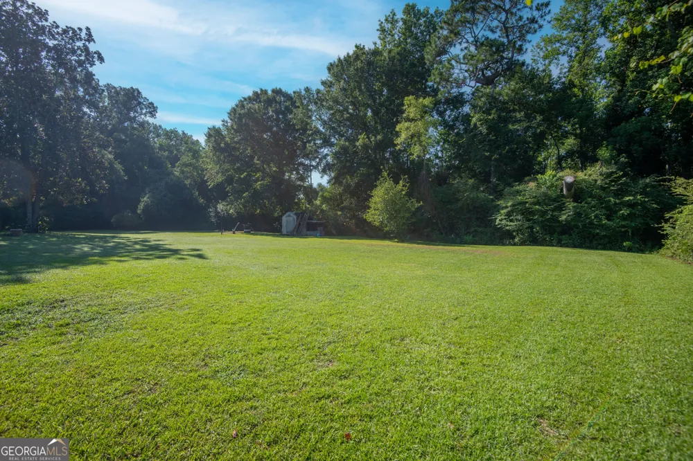 495 Sconyers ST Metter, GA 30439