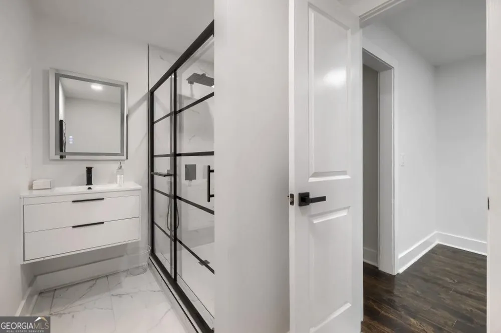 2368 Fenhurst PL Dunwoody, GA 30338