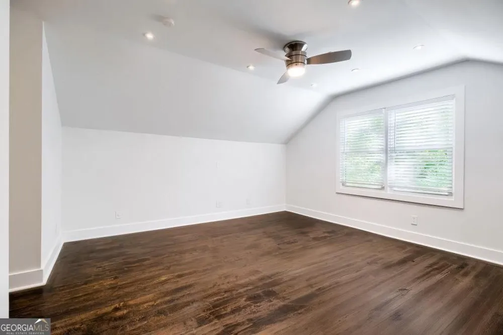 2368 Fenhurst PL Dunwoody, GA 30338