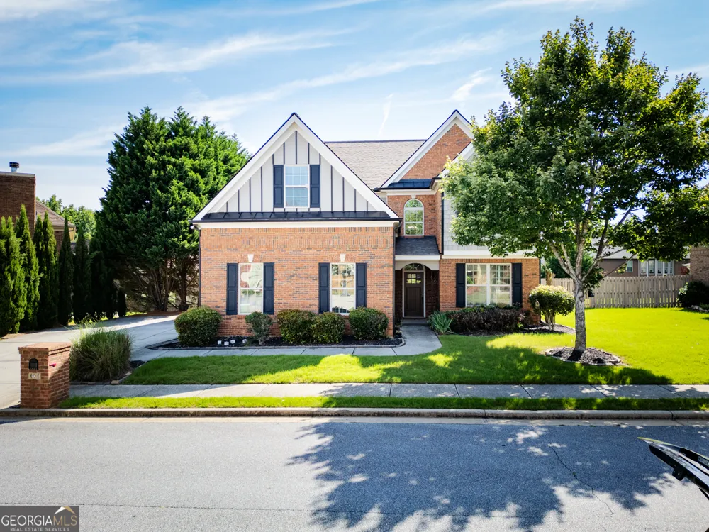 407 Arbor LN Loganville, GA 30052