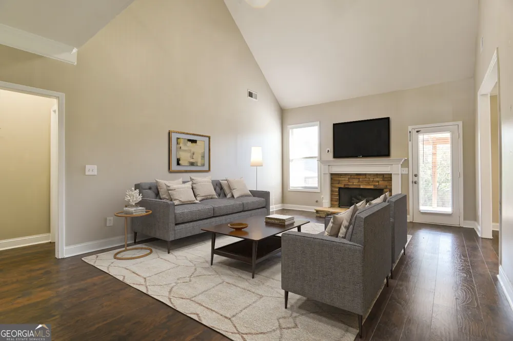 407 Arbor LN Loganville, GA 30052