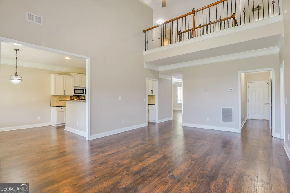 407 Arbor LN Loganville, GA 30052