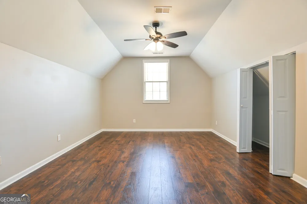 407 Arbor LN Loganville, GA 30052