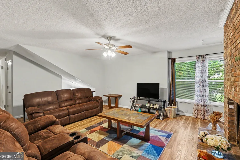 5894 Sutton DR Douglasville, GA 30135